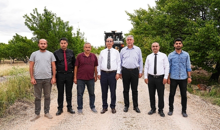 Fen İşleri Ekipleri Kırkpınar’da Asfalt Mesaisinde