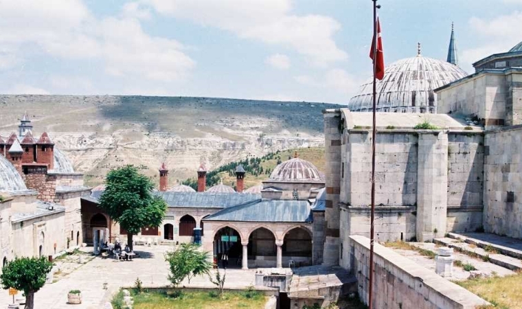 İlginç Malatyalılar - Battalgazi Yazı Dizisi 5. Bölüm: Tarihten Efsaneye Bir Yürüyüş