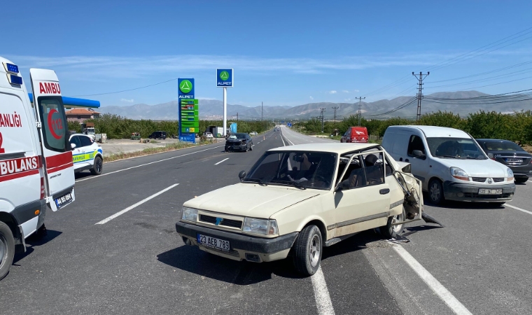 Malatya’da Olaylı Kaza! Araçlar Çarpıştı, 4 Kişi Hastaneye Kaldırıldı
