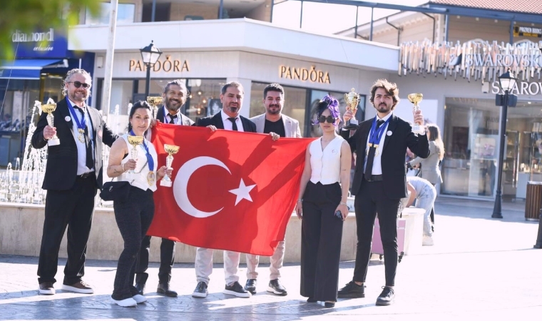 Osmanlı Tıraşıyla Zirveye: Malatyalı Kuaför Dünya İkincisi Oldu
