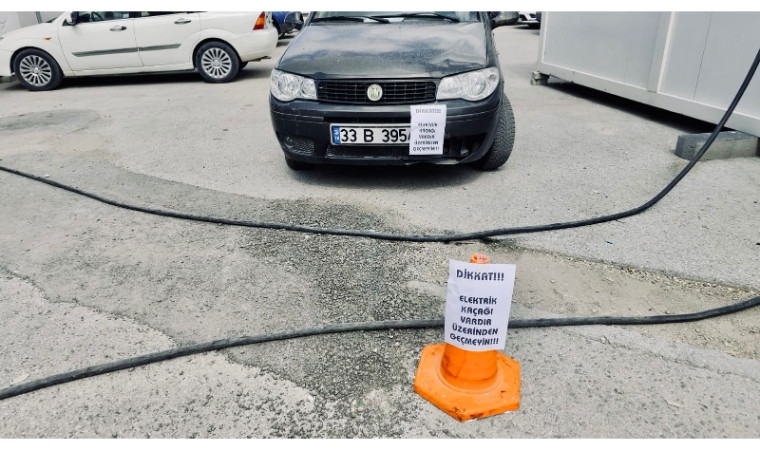 Elektrik Kaçağı Uyarıldı, Önlem Alınmadı: Bugün Biri Ölebilirdi!