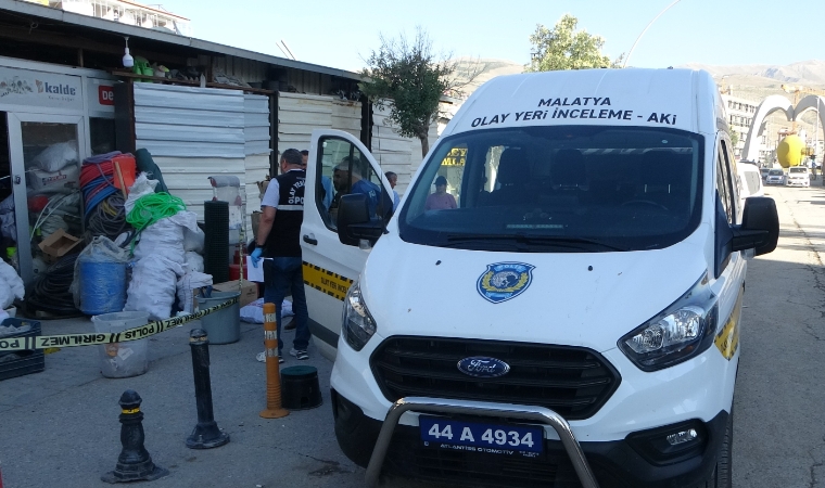 Kardeşlerden Kanlı Ziyaret: Bir Esnaf Yaralı