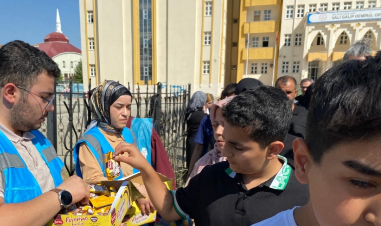 Malatya’da LGS Başarıyla Tamamlandı: 36 Okulda, 561 Salonda Sınav Heyecanı Yaşandı