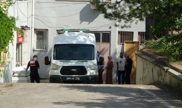 Malatya’da Saman Taşıma Tartışması Cinayetle Sonuçlandı: Baba ile Oğlu Hayatını Kaybetti