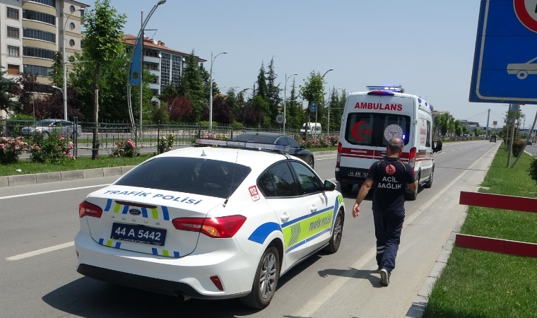 Tartışmanın Sonu Feci Bitti!: Eşiyle Tartıştan Kadın Seyir Halindeki Araçtan Atladı!