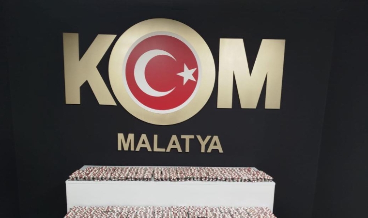 Malatya'da Yol Uygulamasında 8 Bin Sentetik Ecza Ele Geçirildi
