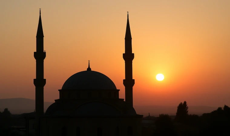 Saat 03:28’de Ezanla Başlayan Şehir: 19 Temmuz’da Malatya’da Geceden Sabah Vaktine