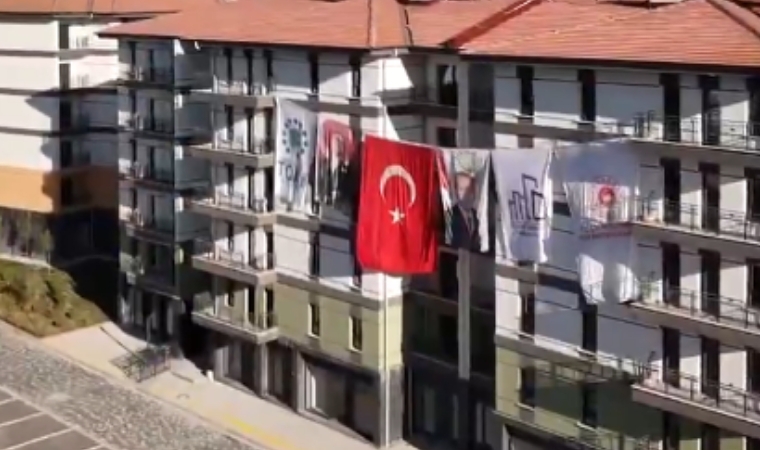 Yeşilyurt'ta 404 Konutun Anahtarı Sahiplerine Verildi