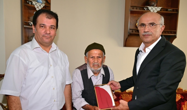 Başkan’ın Kalemiyle Veda Mesajı: “İbiş Amcamız Mekânı Cennet Olsun”