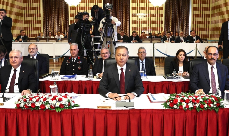 Milli Dayanışma Komisyonu Ankara’da İkinci Toplantısını Yaptı: Bakanlar Ve MİT Başkanı Komisyona Sunum Yaptı