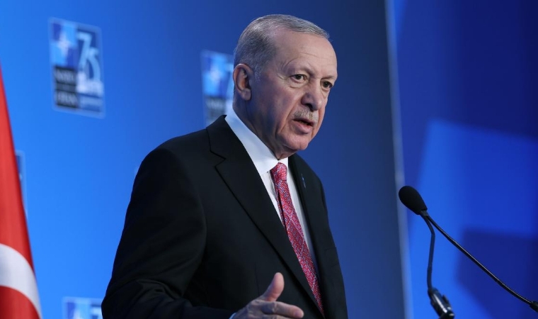 Sevgi BERK / Murat Çetin Haklı Çıktı! “Bu Sıcakta Miting Olmaz” Demişti…