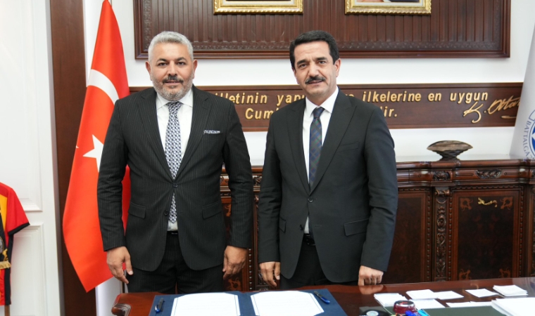Battalgazi’de Sosyal Yapılar Güçleniyor: Taziye Evi Protokolü İmzalandı!