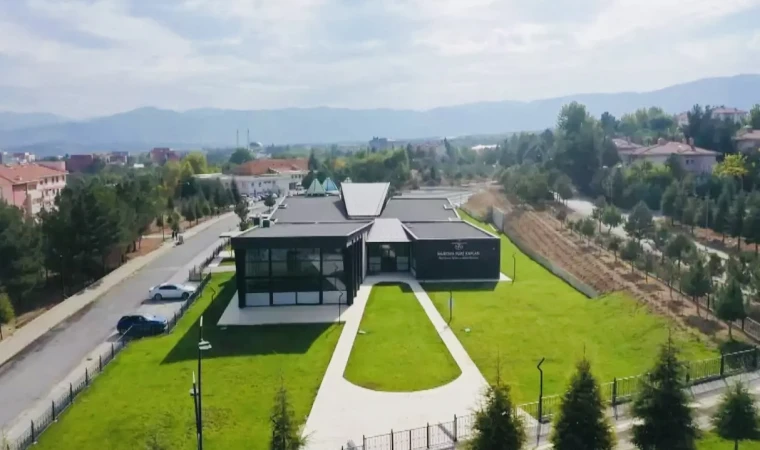 Bürokrasi Çocuk Seslerini Susturdu: Mustafa Fuat Kaplan’ın Eseri Kapatıldı