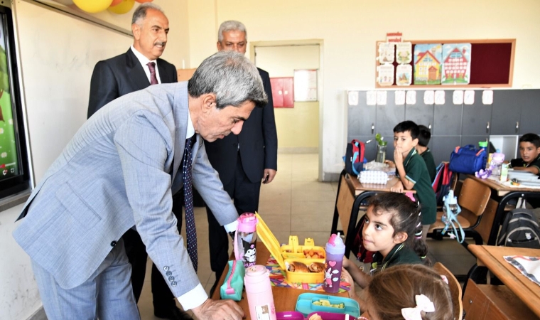 Malatya’da Eğitimin Nabzı Tutuluyor! Sınıflarda İlk Ders Heyecanı