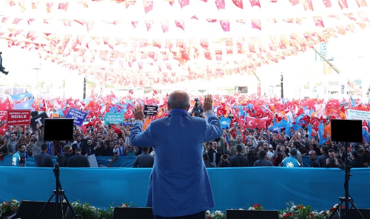 Mehmet Ali KÖROĞLU / Malatya'da Reis'in Gölgesinde Bir Miting!