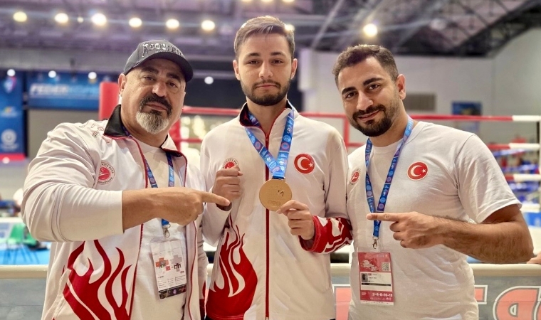 Ömer Faruk Yılmaz Avrupa’dan Bronz Madalya İle Döndü
