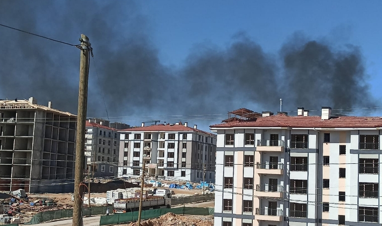 Yangın Sanıldı, Meğer İnşaat Atıkları Yakılıyormuş!