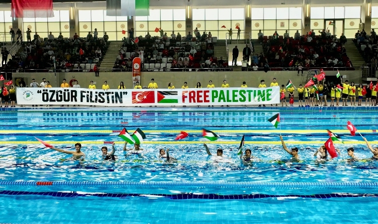 Gazze İçin Umuda Kulaç At: 300 Sporcu Vicdan İçin Yarıştı