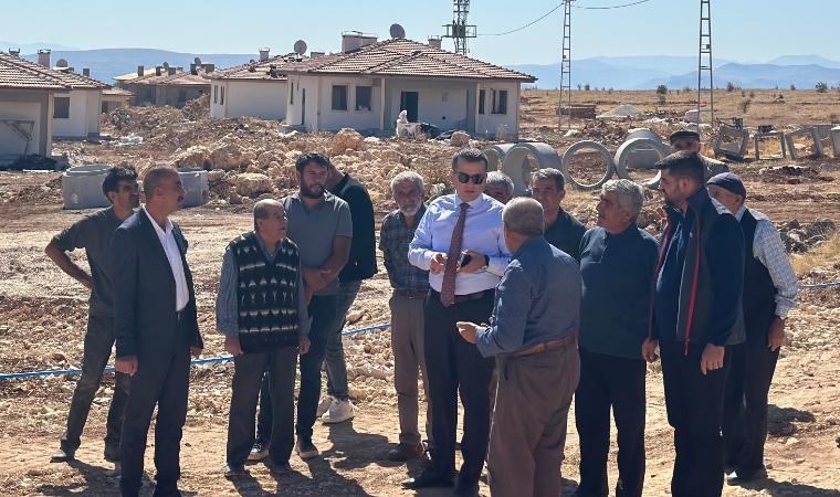 Kaymakam Kurt Tahtalı’daki Kırsal Konutları Yerinde İnceledi