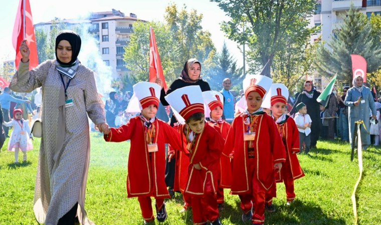 Kur’an’a İlk Adımda Gözyaşı Ve Dua Bir Aradaydı