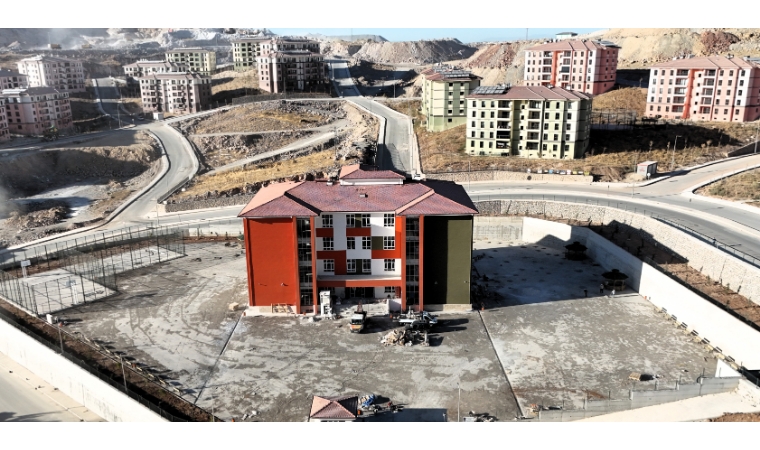 Malatya’da 5 Ayda 316 Derslik Eğitime Hazır Hale Geldi