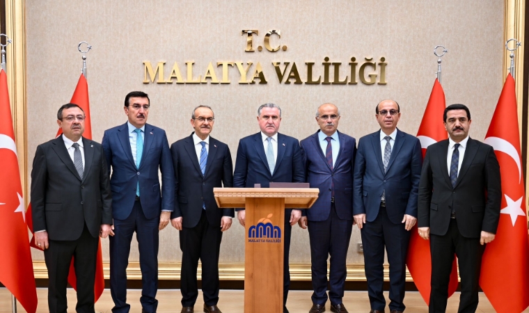 Malatya’da Gençlik ve Spor Masaya Yatırıldı: Bakan Bak’dan Kritik Temaslar