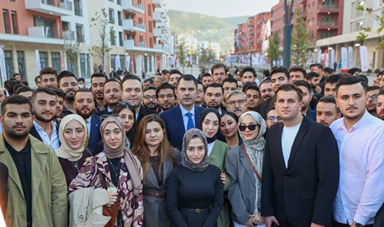 Deprem Bölgesinin İhya Süreci Genç Mühendis ve Mimarlara Anlatıldı: "Bu Başarı Ülkemizin Başarısı"