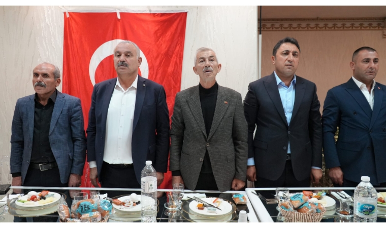 İstanbul'da Kuluncak Rüzgarı Esti: Siyaset Üstü Dev Buluşmada Dayanışma Mesajları Yağdı