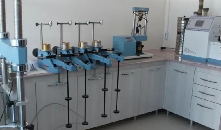 Laboratuvar Denetimleri Artıyor: Deprem Bölgeleri İçin Yeni İzinler Verilecek