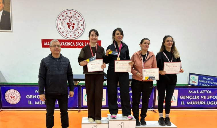 Masada Heyecan Dorukta: İlginin Yoğun Olduğu Masa Tenisi Turnuvasında En İyi Dört İsim Belli Oldu