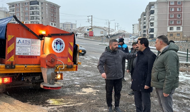 Başkan Bayram Taşkın Afet Koordinasyon Merkezi'nde Çalışmaları Yerinde Denetledi