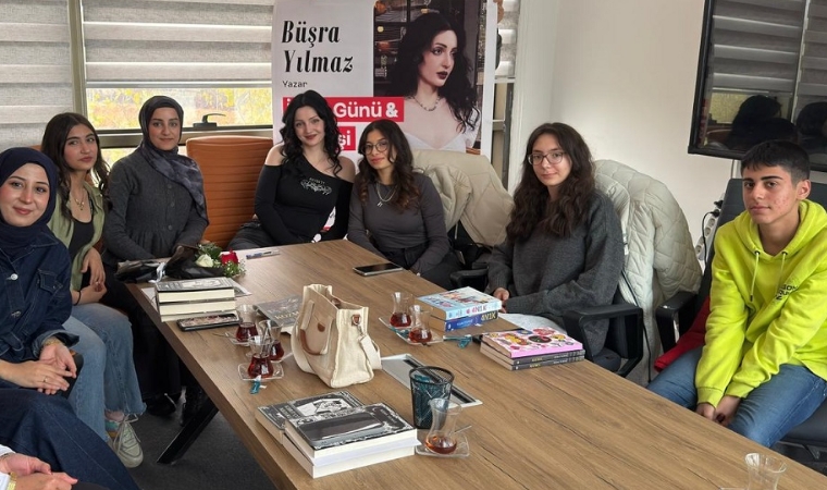 Büşra Yılmaz’dan Genç Yazarlara Altın Tavsiyeler!