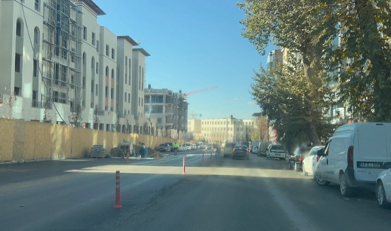 Kışla Caddesi Geri Döndü: Çift Şerit Nefes Aldıracak