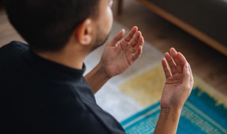Manevi İklimin Kapıları Açıldı: Üç Aylar Başladı