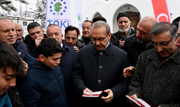Vatandaşla İç İçe Bir Cuma: Malatya Valisi Seddar Yavuz Halkın Sorunlarına Kulak Verdi