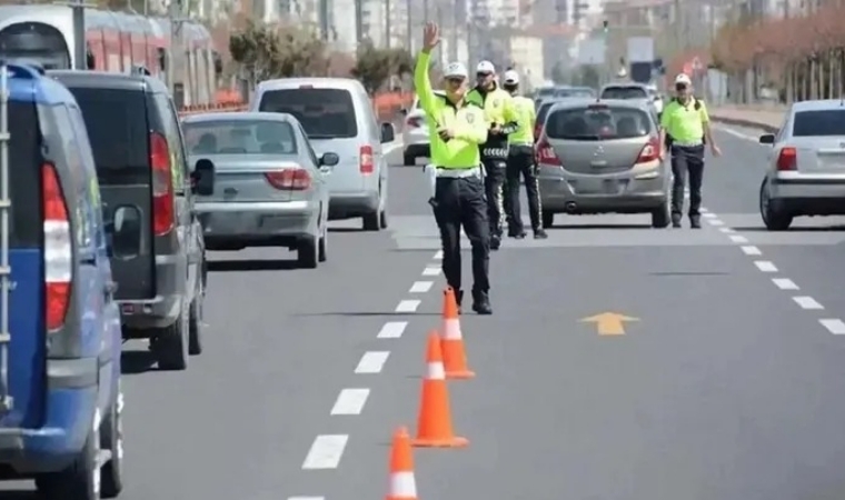 Yeni Yılda Trafik Cezaları Cep Yakacak! Listeler Belli Oldu