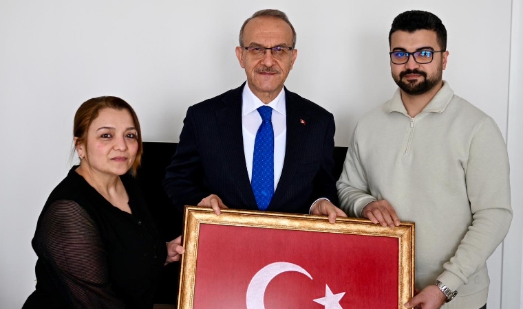 Vali Yavuz’dan Şehit Ailelerine Bayram Ziyareti: Sizlerin Emrindeyiz