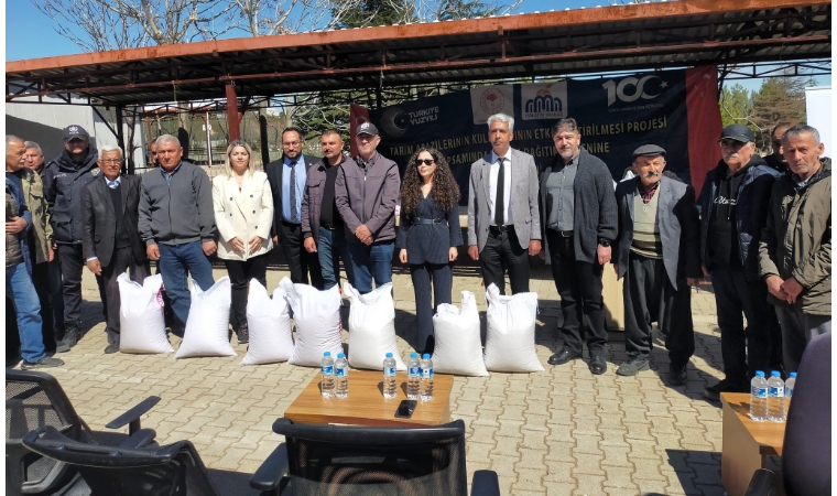Arguvan’da Topraklar Nohutla Bereketleniyor: On Binlerce Kilogram Tohum Toprakla Buluşacak