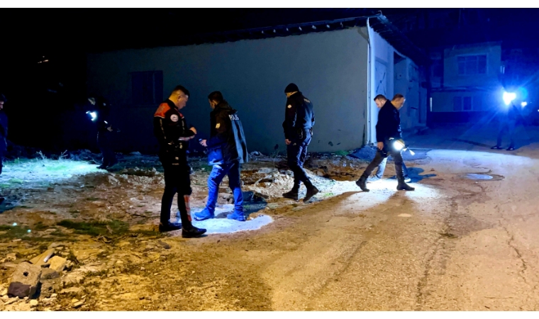 Cemal Gürsel Mahallesi'nde Kanlı Gece: Şüphelilerden Biri Yakalandı
