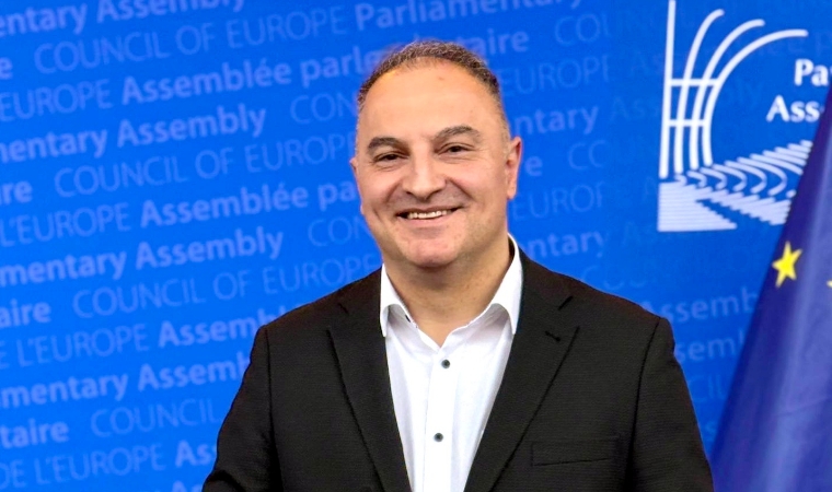Erdinç Üstündağ Avrupa Merkezli Yeni Düşünce Kuruluşunu Hayata Geçirdi