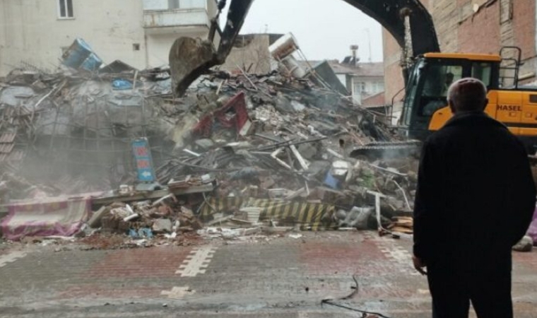 Malatya'da 4 Canın Gittiği Apartman İçin Sorumlulara Ceza Verildi