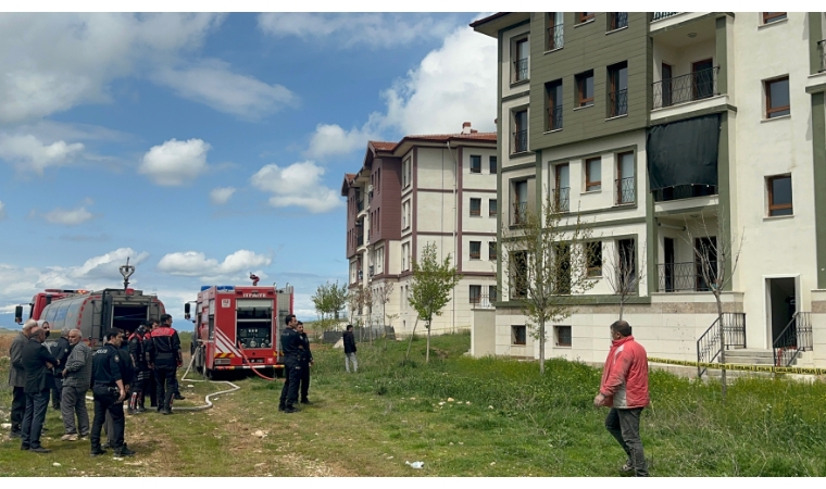 Melekbaba TOKİ Konutlarında Korkutan Yangın: Bina Sakinleri Tahliye Edildi