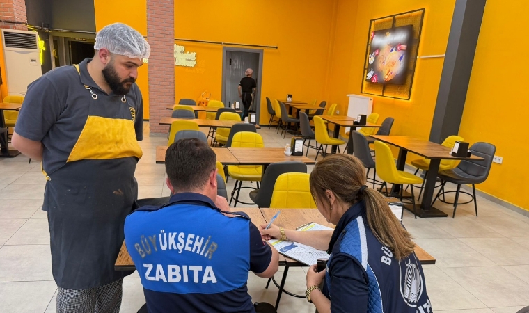 Alışveriş Noktalarında Ürünlerin Hijyen Koşulları ve Gramaj Uygunlukları Tek Tek İncelendi