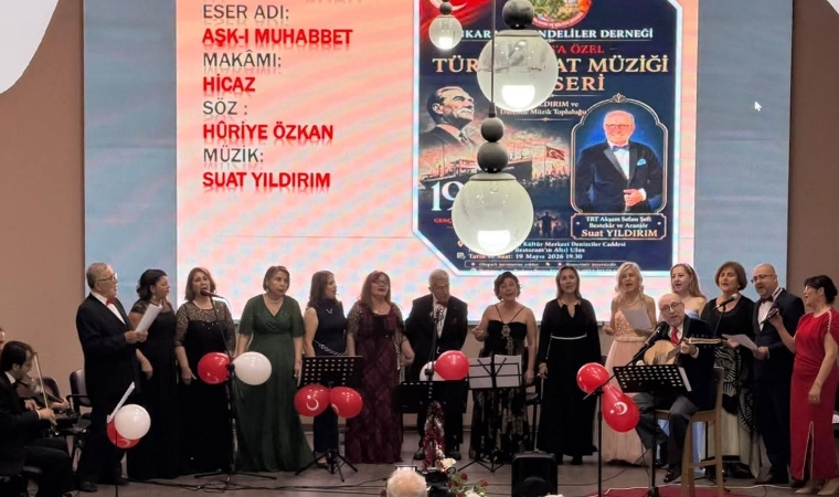 Bürokrasi ve Akademiyi Buluşturan Gece: Önemli İsimler Darendeliler Konserinde Bir Araya Geldi
