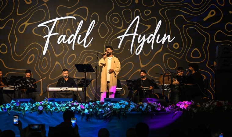 Malatya’da Anneler Gününe Özel Fadıl Aydın Konseri Binlerce Vatandaşı Bir Araya Getirdi