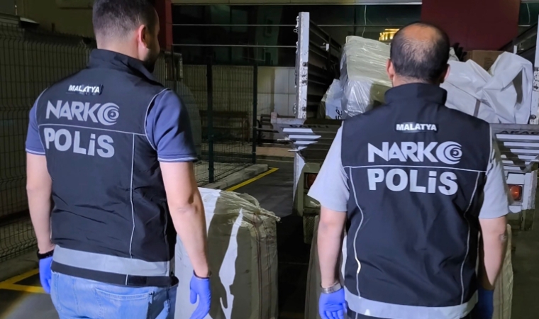 Malatya'daki Büyük Narkotik Operasyonunda Yakalanan Üç Zanlı Cezaevine Gönderildi
