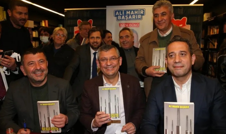 Siyaset Gündemini Sarsan Kulis! Veli Ağbaba Partiden İhraç Mı Ediliyor?