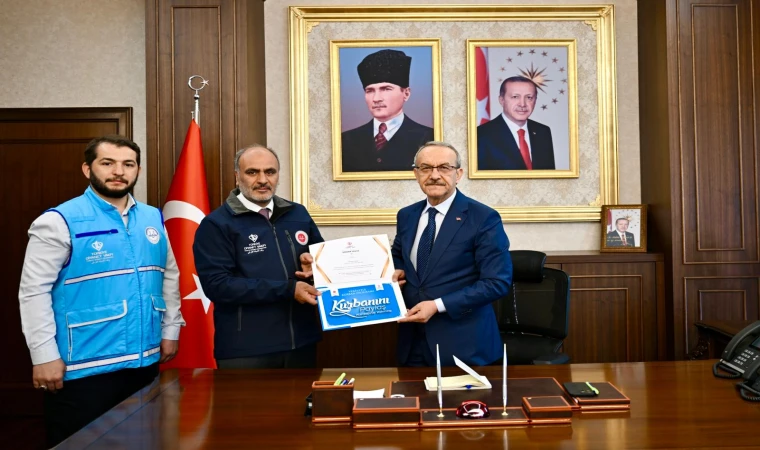 Türkiye Diyanet Vakfı’nın Organizasyonuna Malatya’dan İlk Bağış...