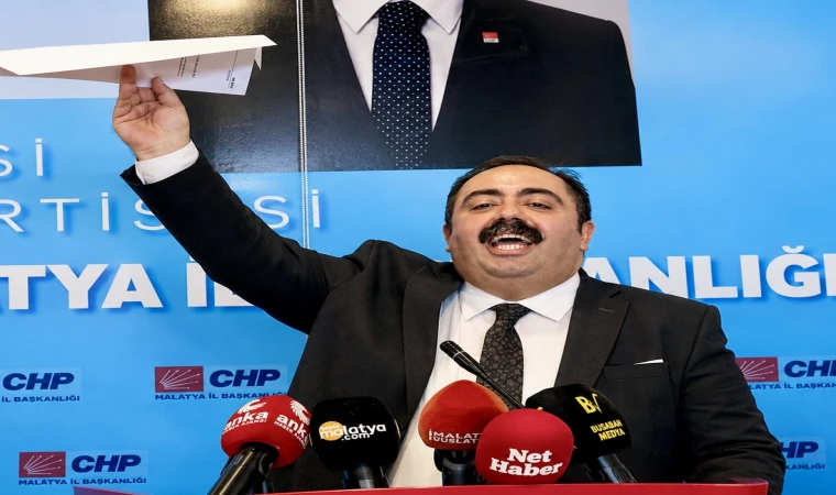 CHP Malatya Teşkilatında Kazan Kaldırıldı! Görevden Alınan İl Başkanı Karar Tebligatını Yırttı