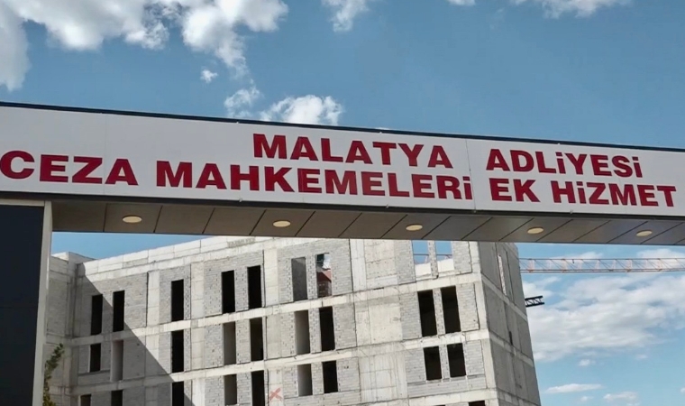 Dehşet Saçan Polis Memuruna Ağırlaştırılmış Müebbet Verilirken Tutuksuz Yargılanan Eşi De Tutuklandı